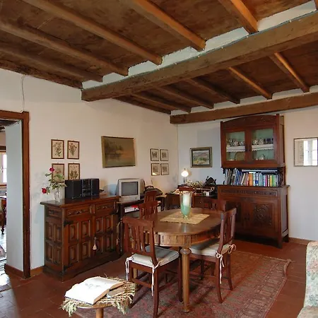 Rustico Sara