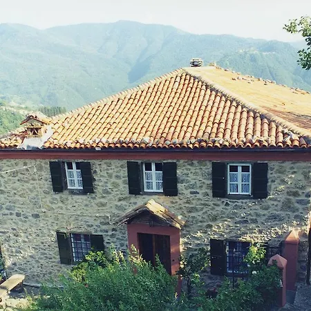Rustico Sara * Molazzana