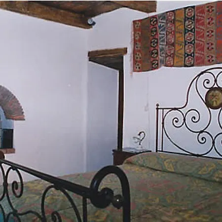 Rustico Sara Bed & Breakfast Molazzana